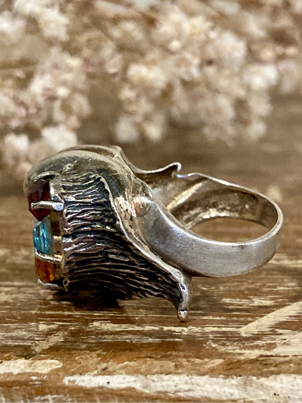 Rainbow Teardrop Gemstone Statement Ring Tree Bark Texture Silver Tone Size 8 - Picture 4 of 13